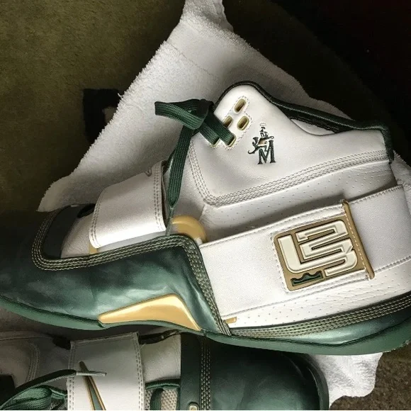 Lebron Soldier IV Mens Shoes Size 18 These were made exclusively for players